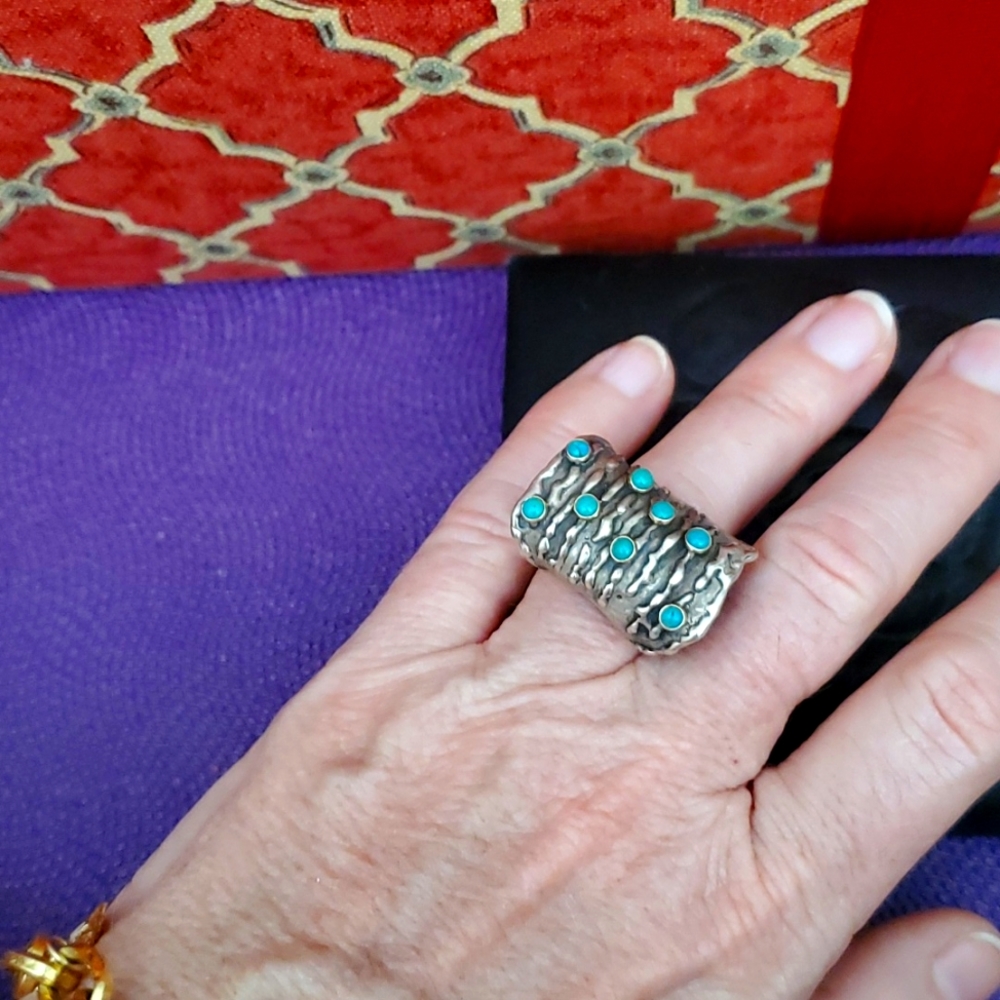 14k and 925 signature designer with turquoise stones approx. size 6